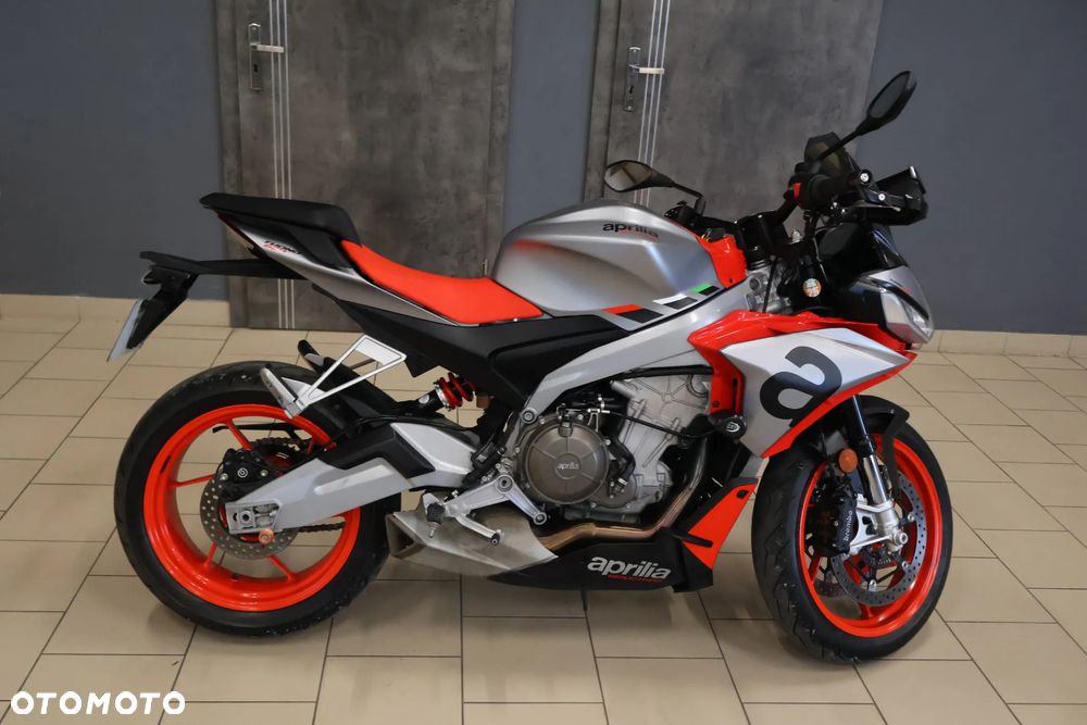 Aprilia Tuono - 2