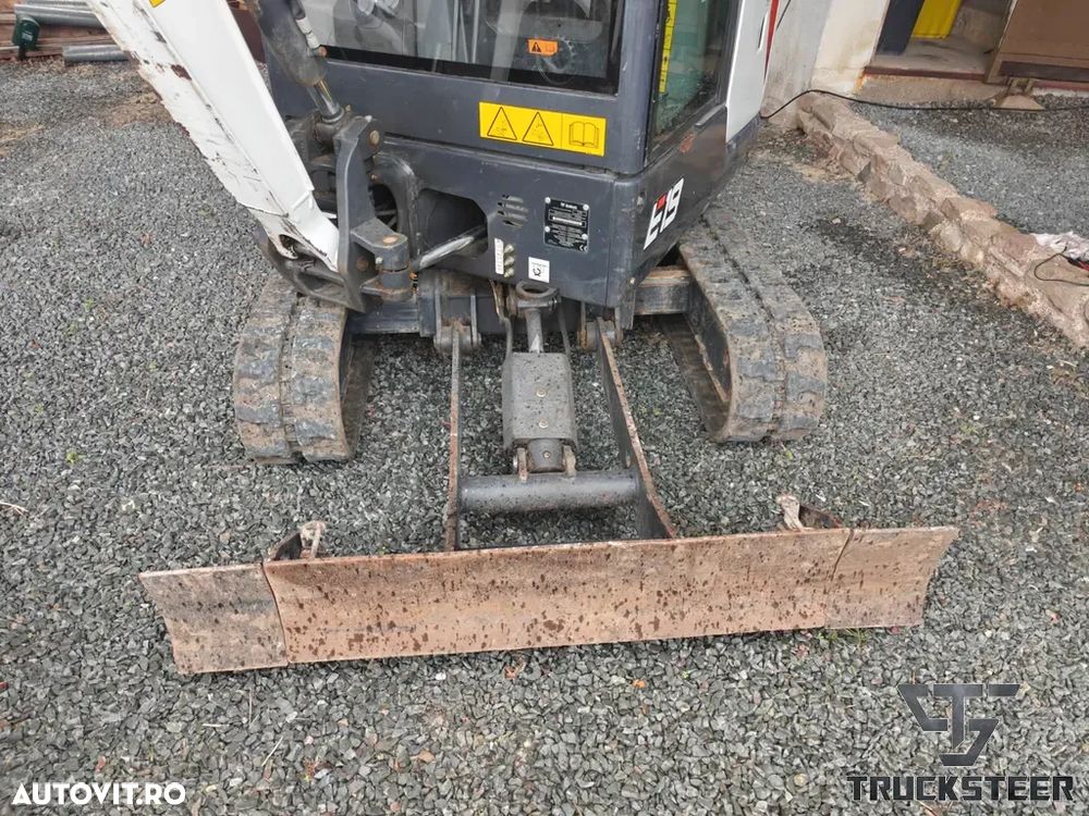Bobcat E19 - 2