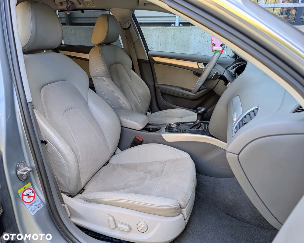 Audi A4 Avant 3.0 TDI DPF clean diesel quattro tiptron S line Sportpaket - 14