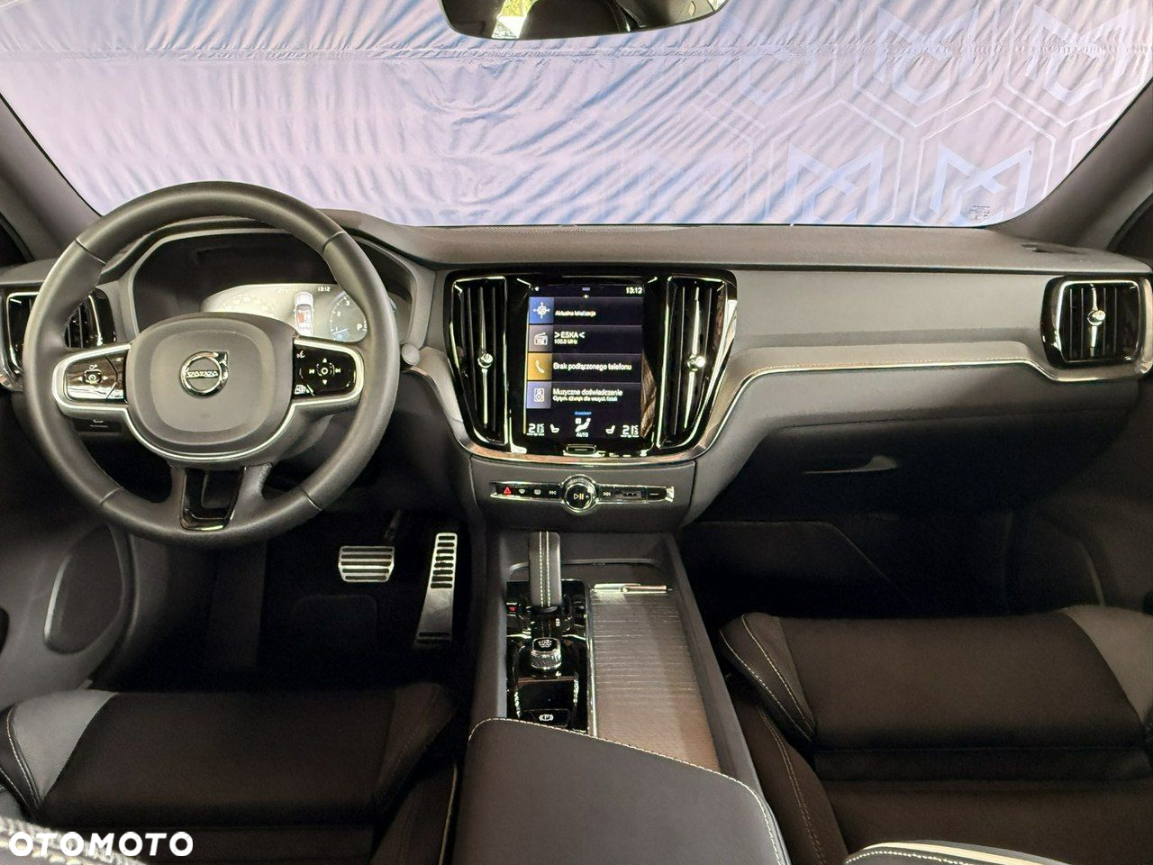 Volvo S60 B4 B R-Design - 21