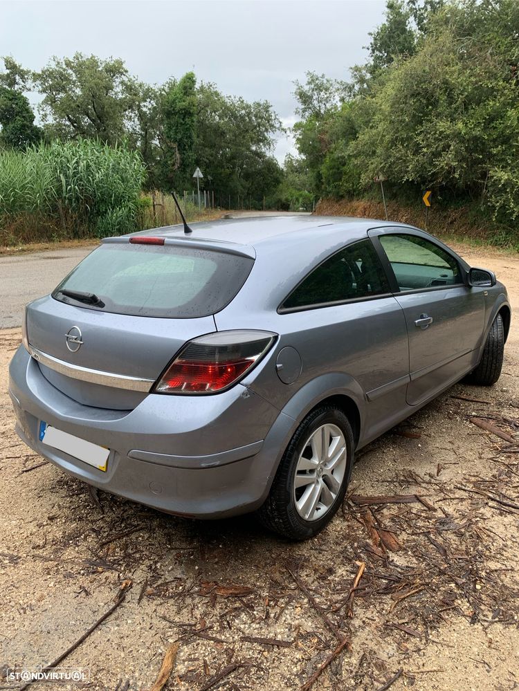 Opel Astra GTC 1.3 CDTI - 5