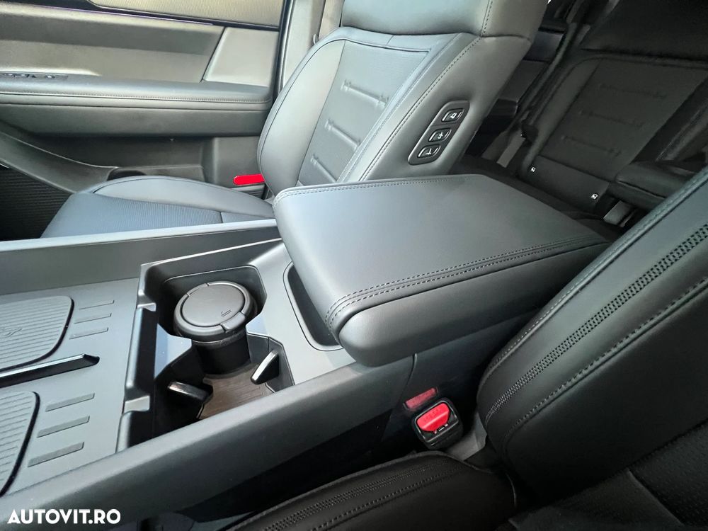 Hyundai Santa Fe 1.6 l 252 CP 4WD 6AT PHEV Calligraphy - 29