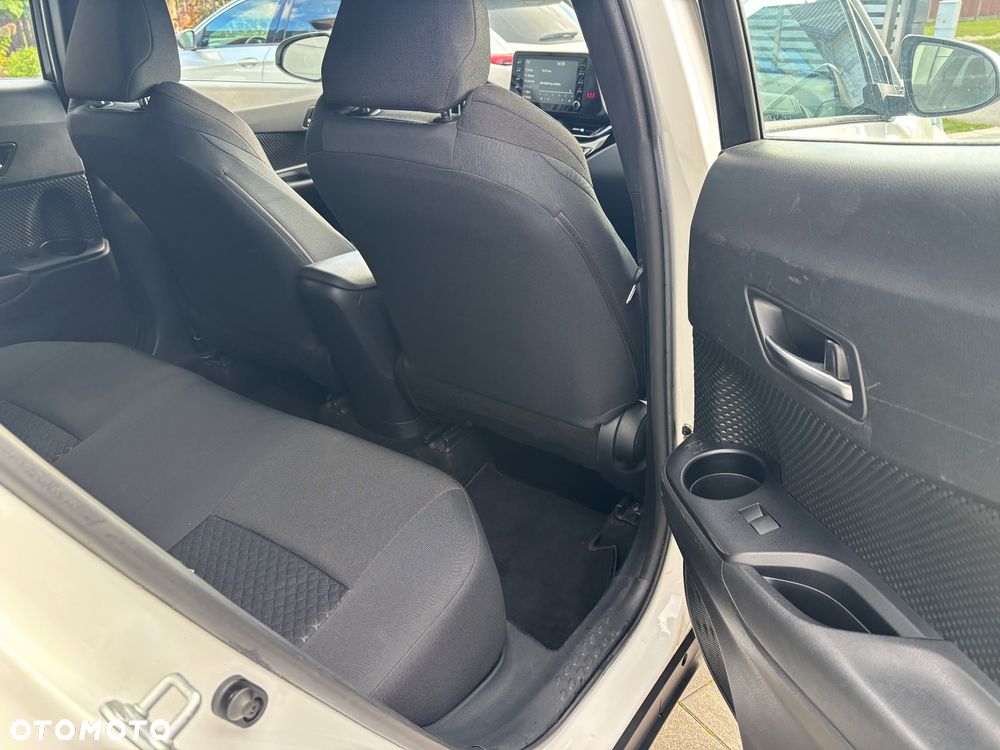 Toyota C-HR 1.2 T Prestige - 10
