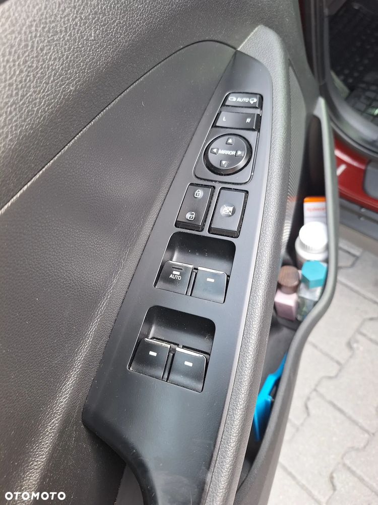 Hyundai Tucson 1.7 CRDI BlueDrive Premium 2WD DCT - 8