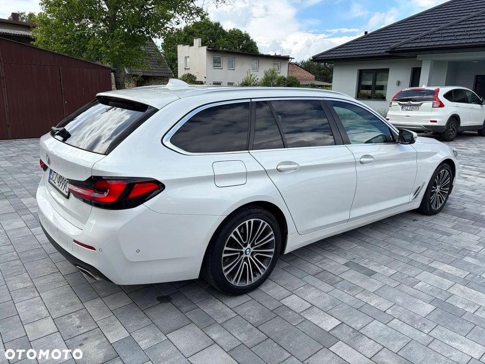 BMW Seria 5 520d Luxury Line - 4