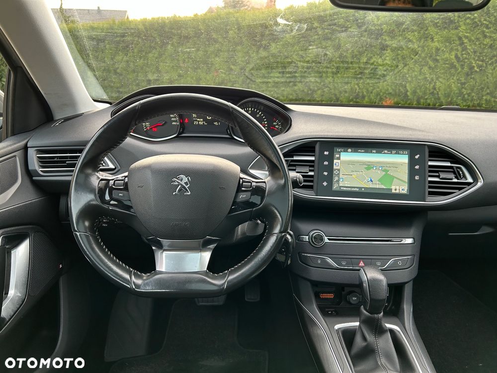 Peugeot 308 BlueHDi 150 Automatik Stop & Start Allure - 8