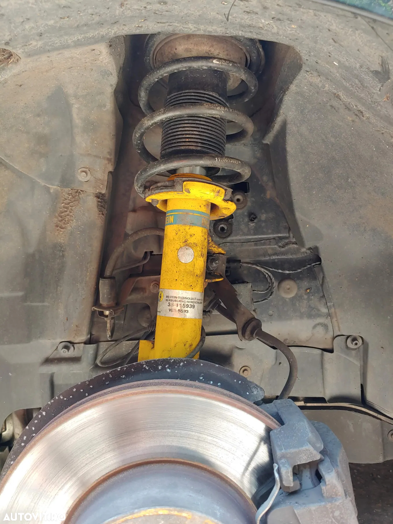 BMW Seria 1 120d - 29