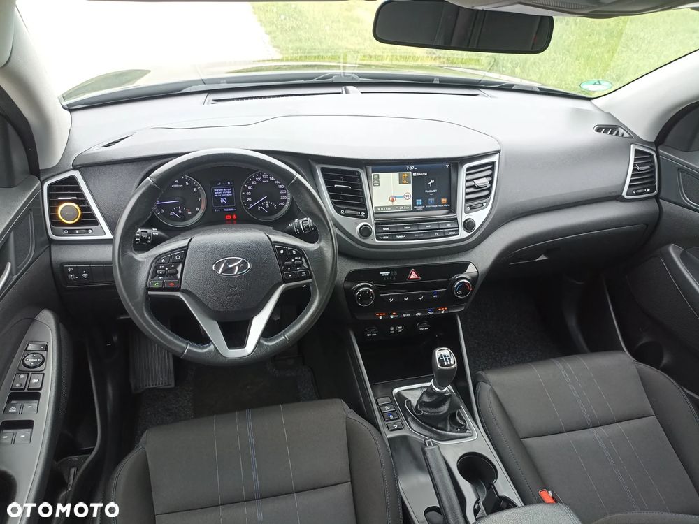 Hyundai Tucson blue 1.6 GDi 2WD Navi - 6