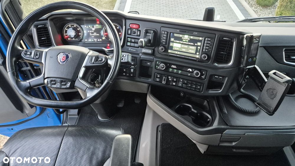Scania SCANIA///R540///6×4///2021///RETARDER///SKÓRY///FULL LED///CAŁY NA PODUSZKACH///NAWIGACJA///ALUMINIOWE FELGI///WYŚWIETLACZ OBCIĄŻENIA///ZABUDOWY MIĘDZYOSIOWE///BARDZO BOGATA WERSJA///STAN BARDZO DOBRY - 21