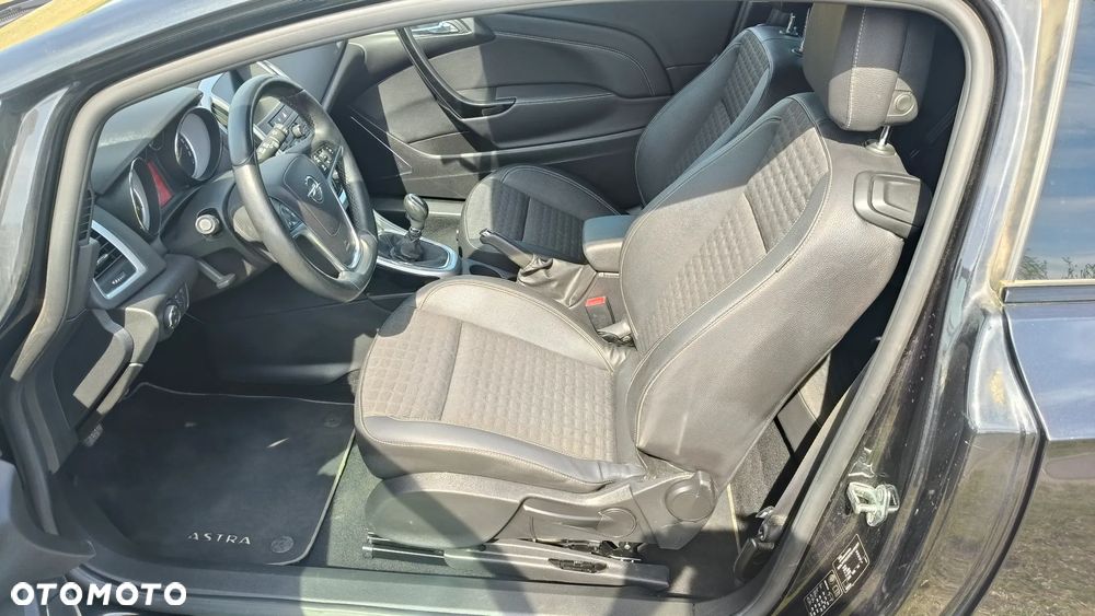 Opel Astra 1.4 Turbo Innovation - 10