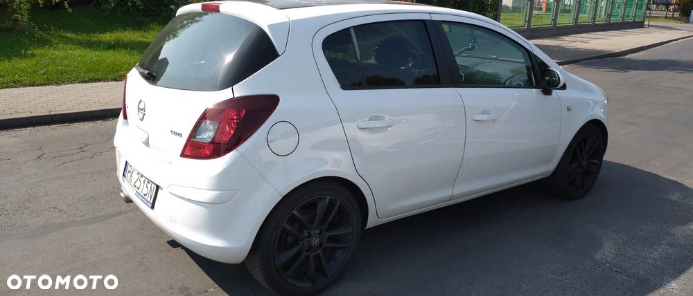 Opel Corsa - 1