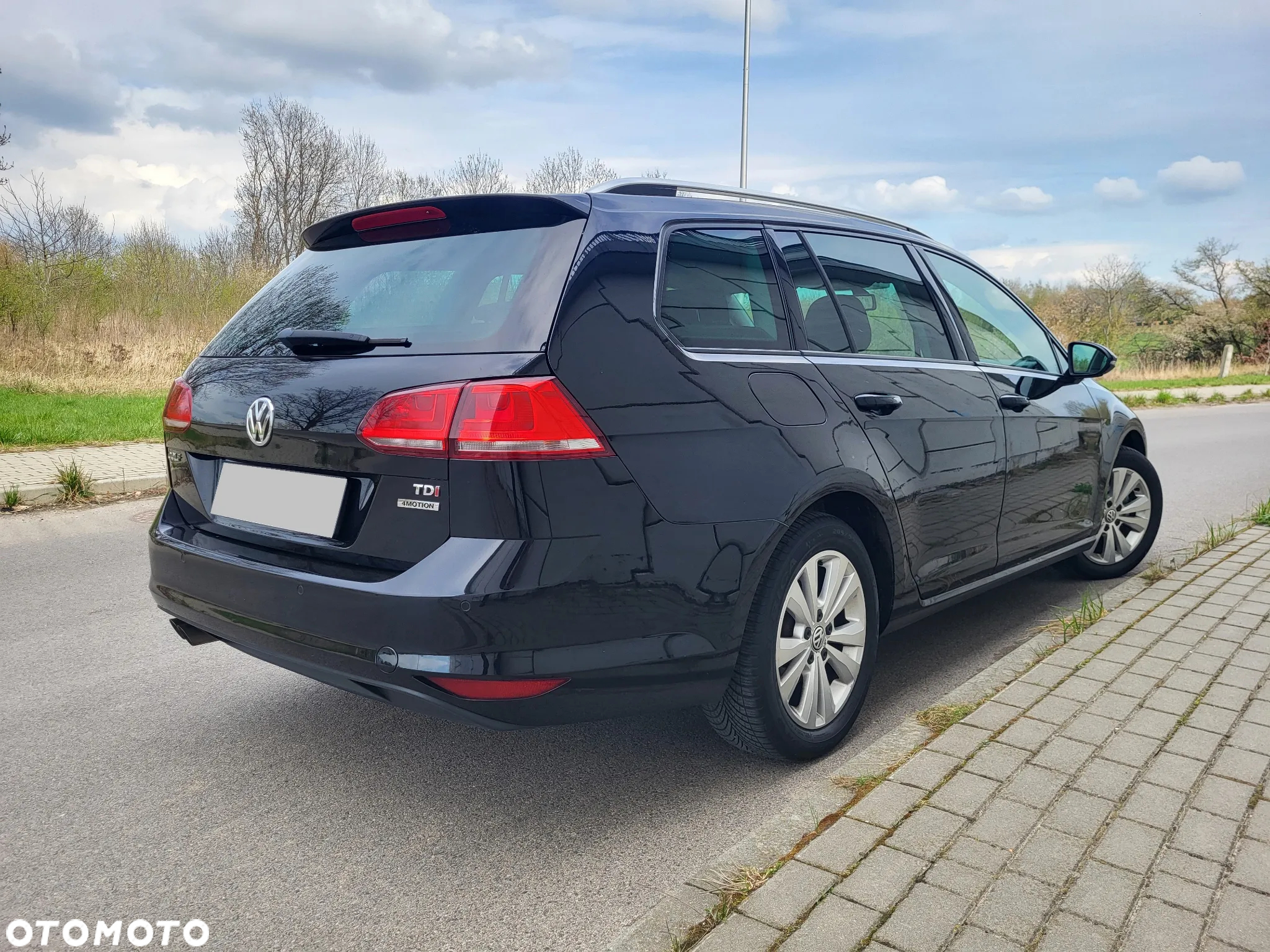 Volkswagen Golf Variant 1.6 TDI 4Motion BlueMotion Technology Comfortline - 4