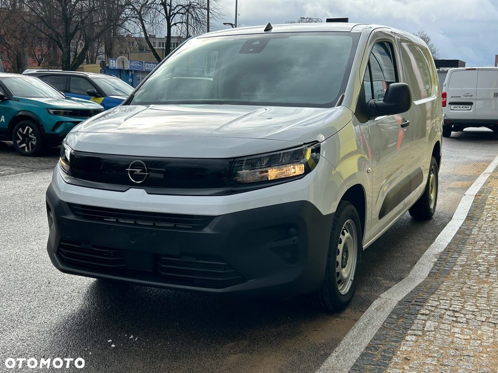 Opel COMBO - 10