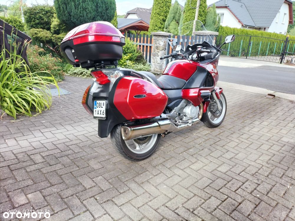 Honda NTV - 3