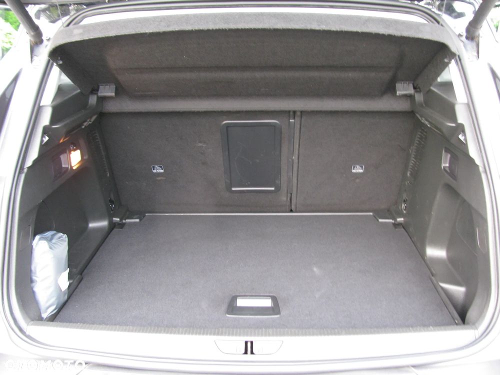 Opel Grandland X 1.2 Start/Stop Business Edition - 32