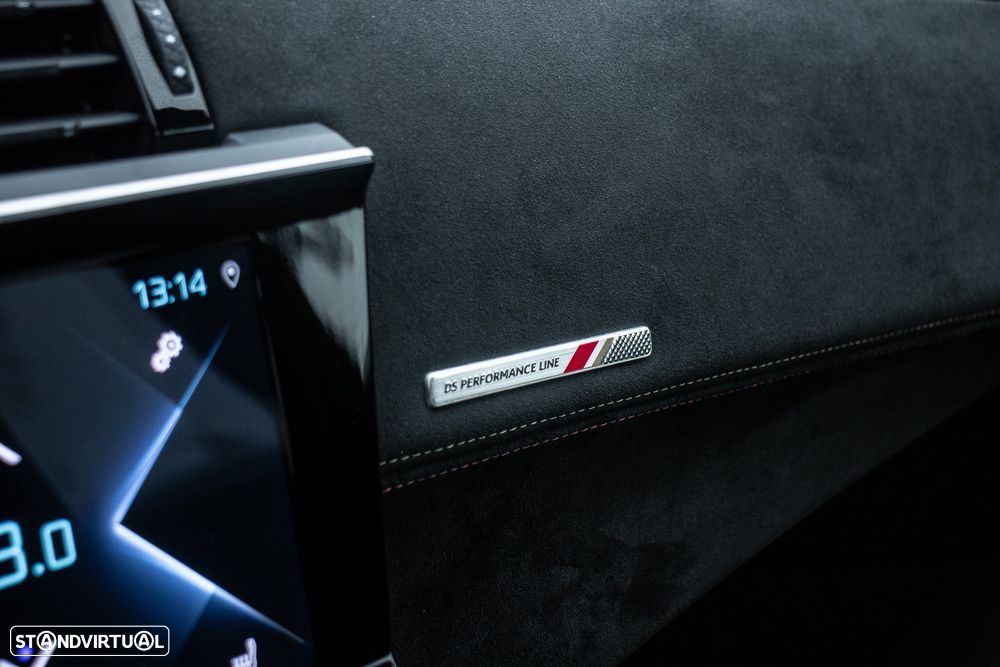 DS DS7 Crossback E-Tense Performance Line EAT8 - 7