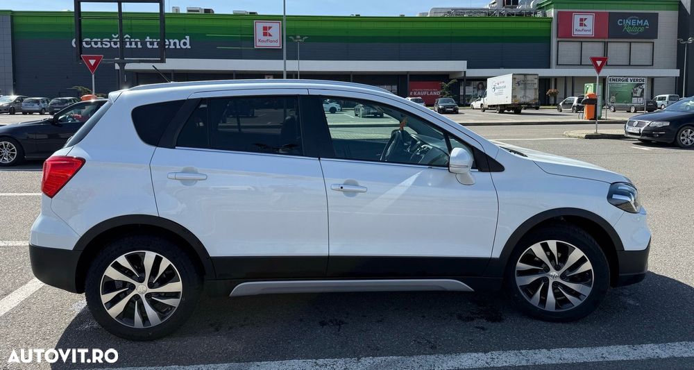 Suzuki SX4 S-Cross 1.6 DDIS ALLGRIP Luxus TCSS - 3