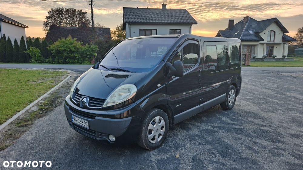 Renault Trafic - 10