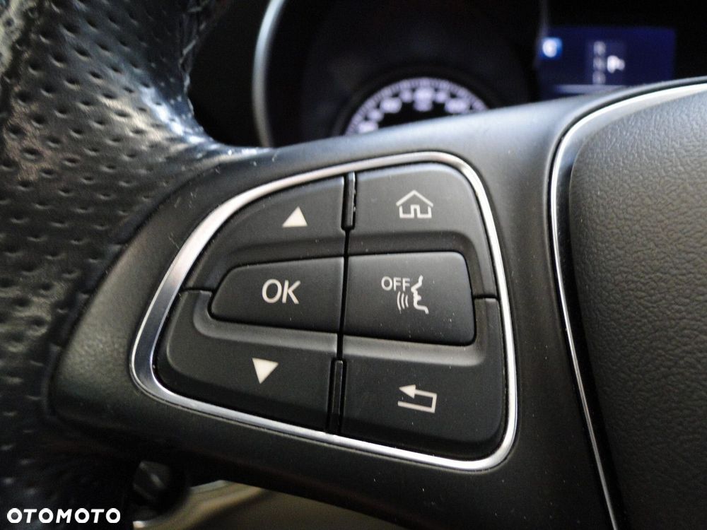 Mercedes-Benz Klasa C - 27