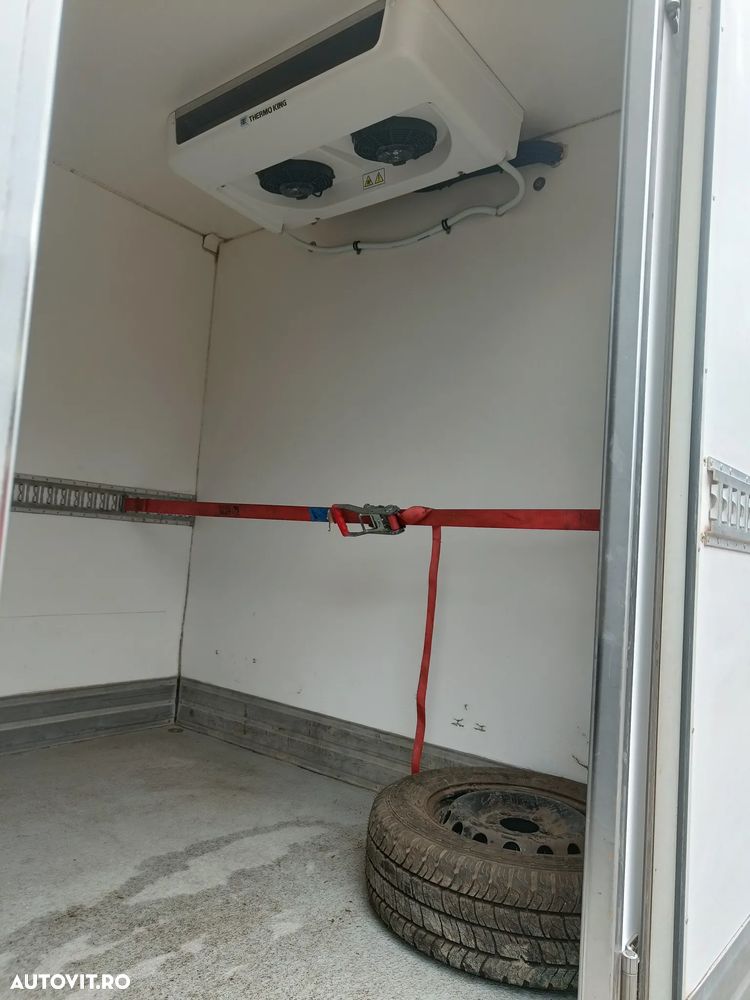 Renault Master III - 5