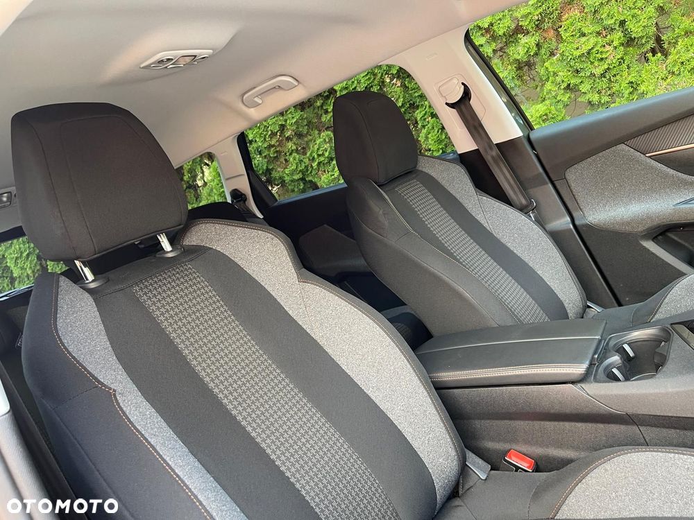 Peugeot 5008 BlueHDi 130 Active - 25
