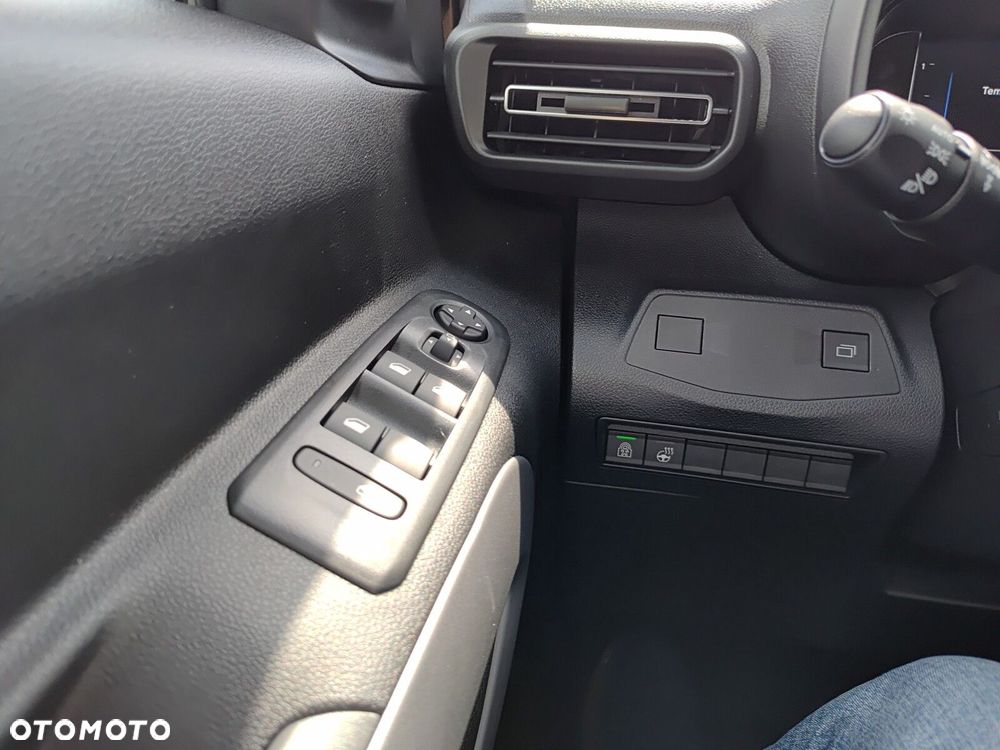 Opel Combo - 26