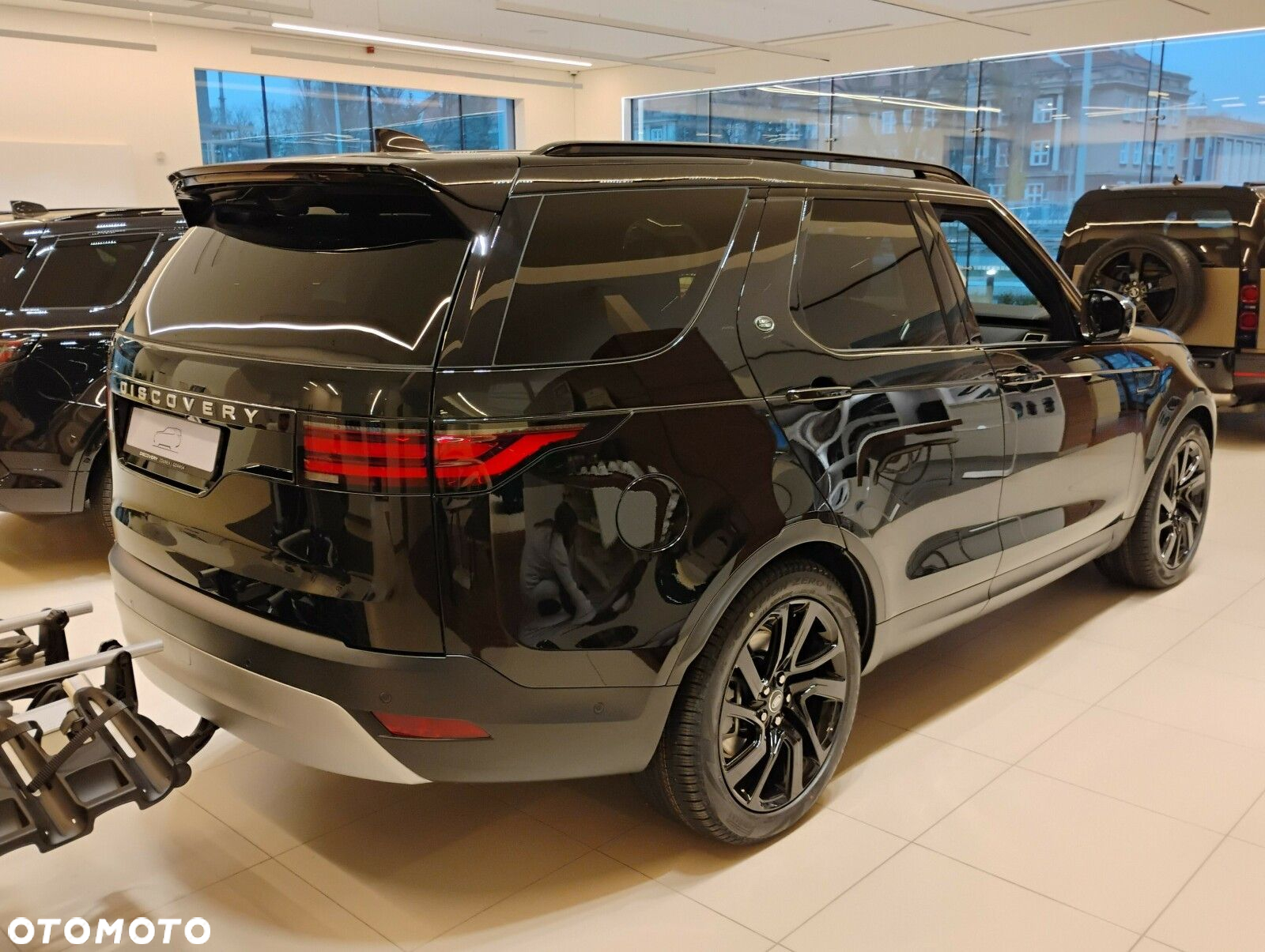 Land Rover Discovery - 4