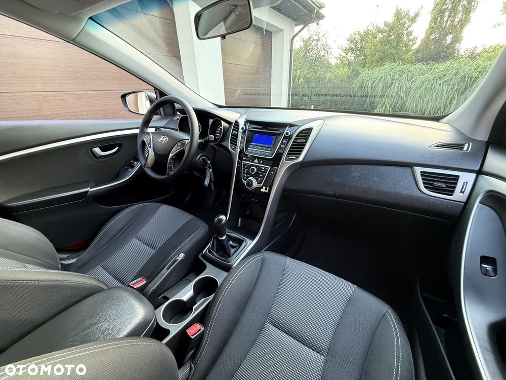 Hyundai i30 i30cw 1.6 Fifa World Cup Edition - 30