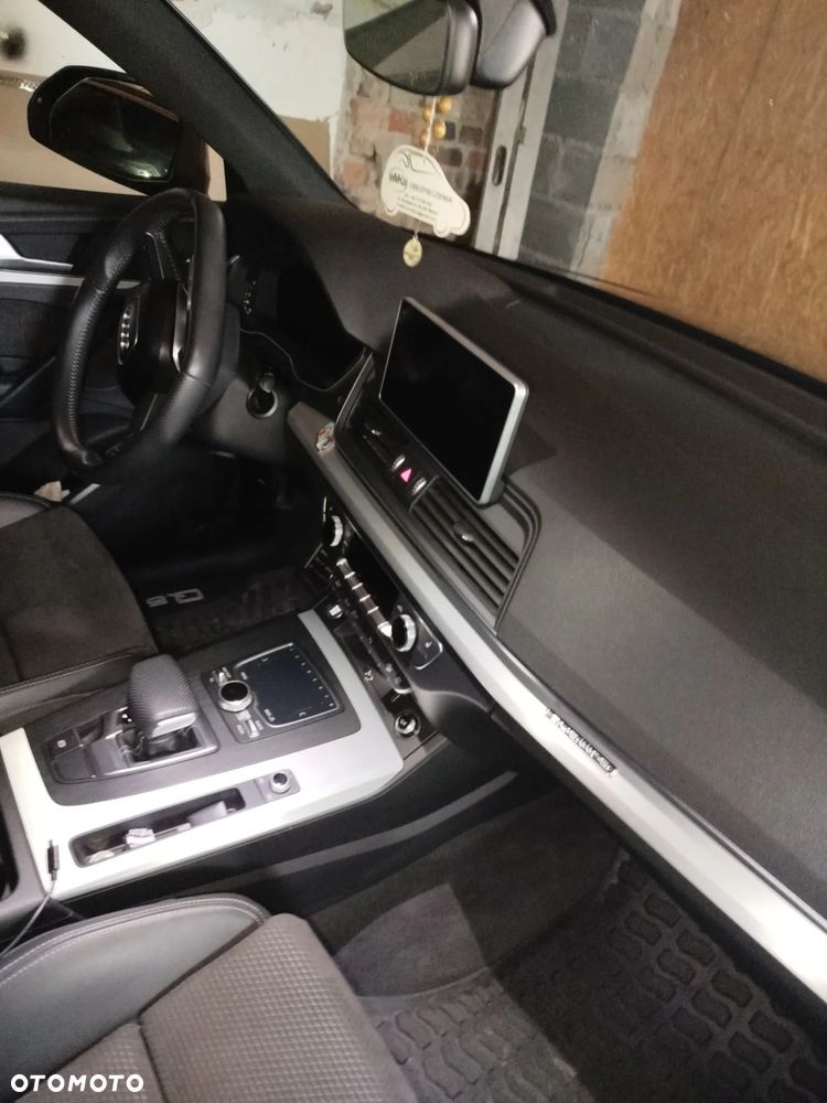 Audi Q5 40 TDI Quattro S tronic - 9