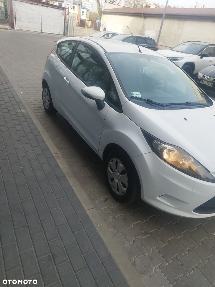 Ford Fiesta 1.4 TDCi Champions Edition - 6