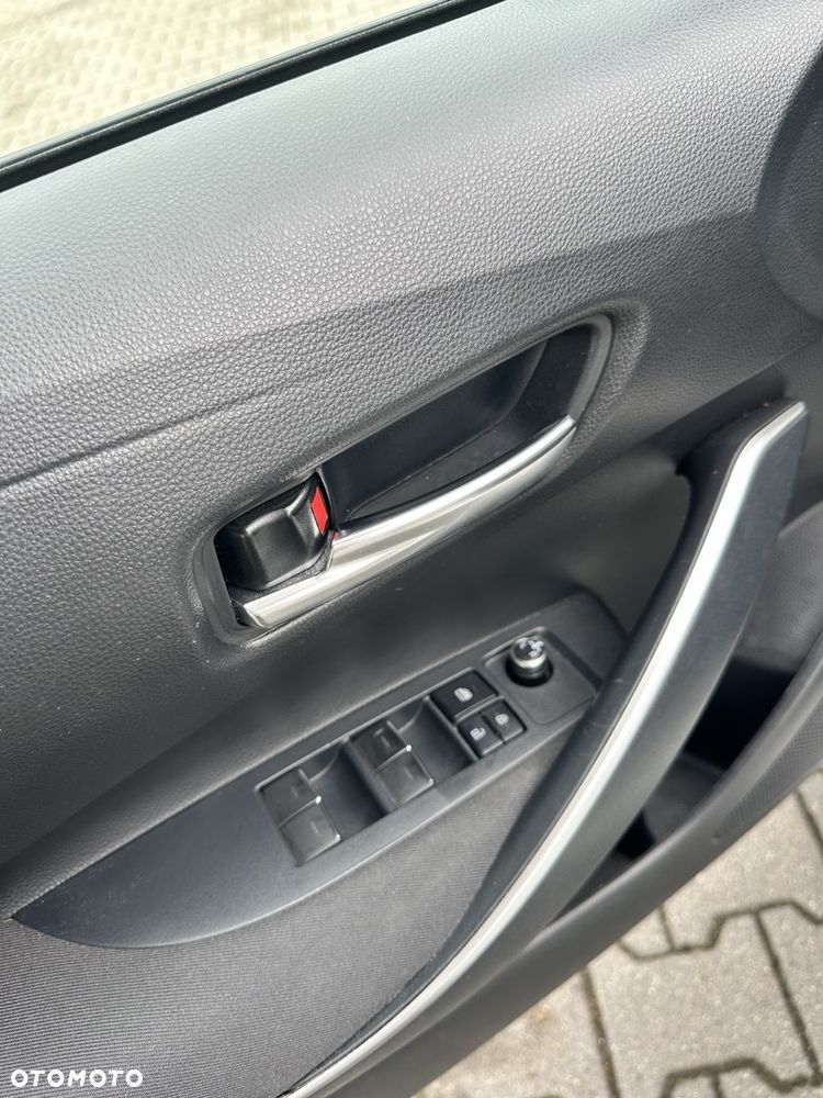Toyota Corolla 1.8 Hybrid Comfort - 14