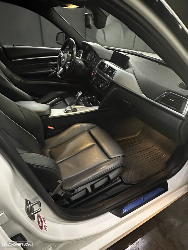 BMW 320 d Pack M Auto - 7