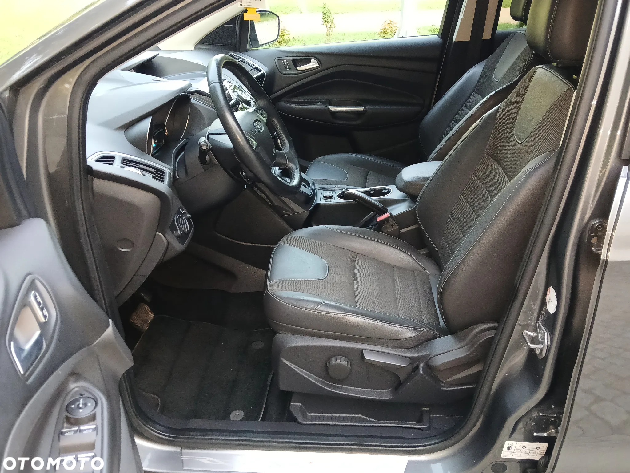 Ford Kuga 2.0 TDCi 4WD Titanium - 21