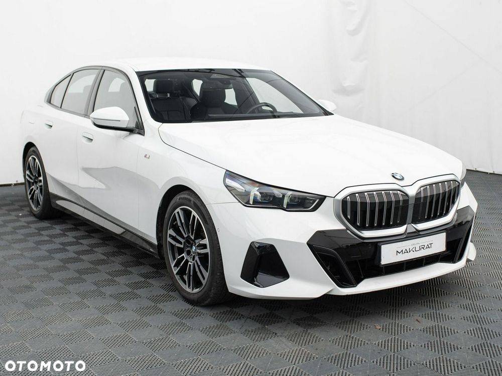 BMW Seria 5 520d mHEV M Sport - 4