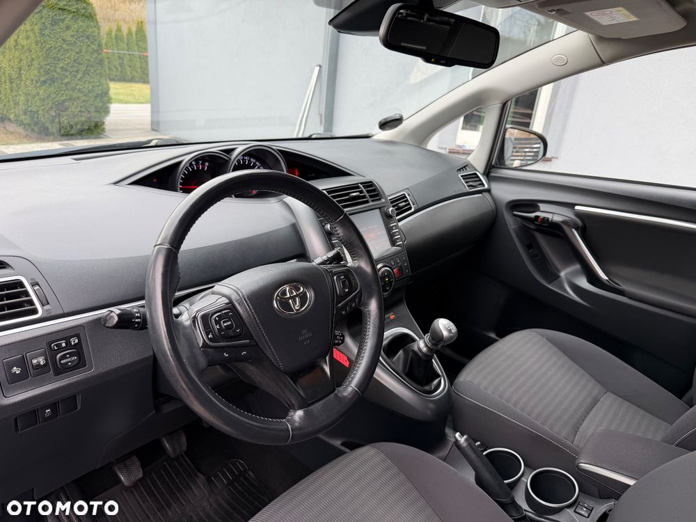 Toyota Verso 1.8 7-Sitzer Executive - 10