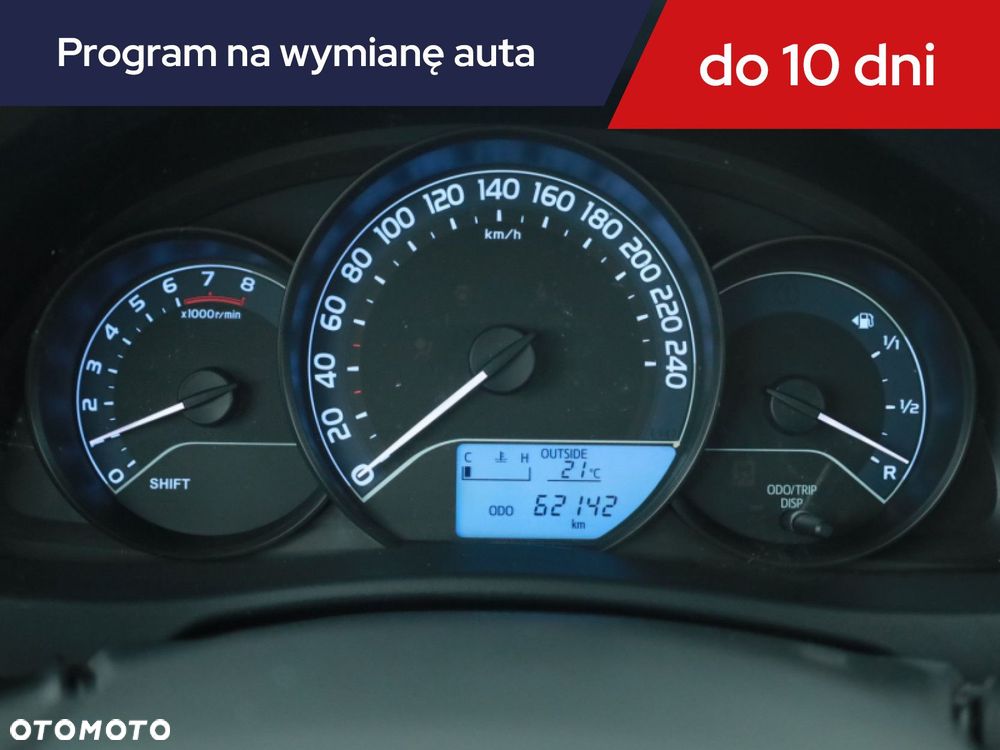 Toyota Auris - 10