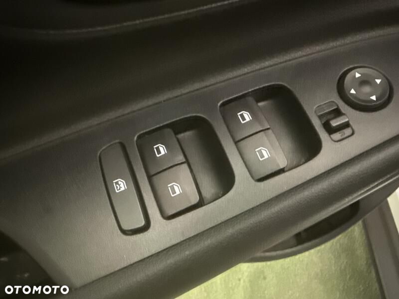 Hyundai Bayon - 12