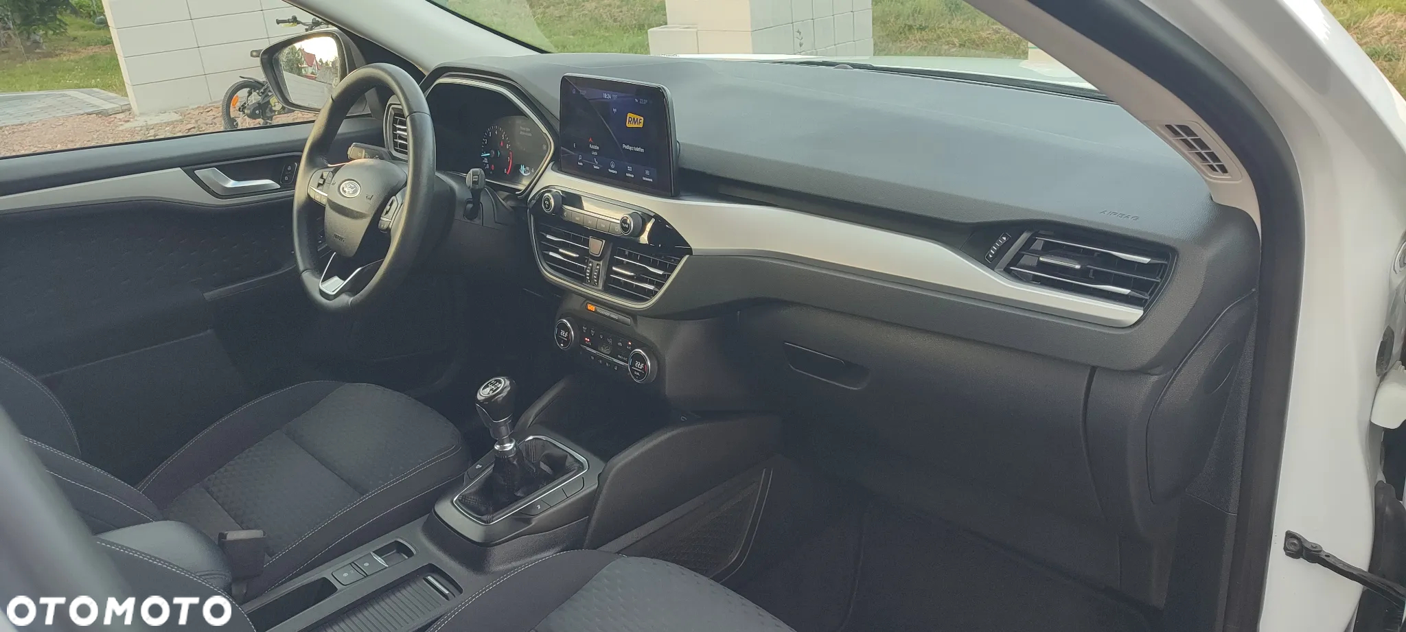 Ford Kuga - 18