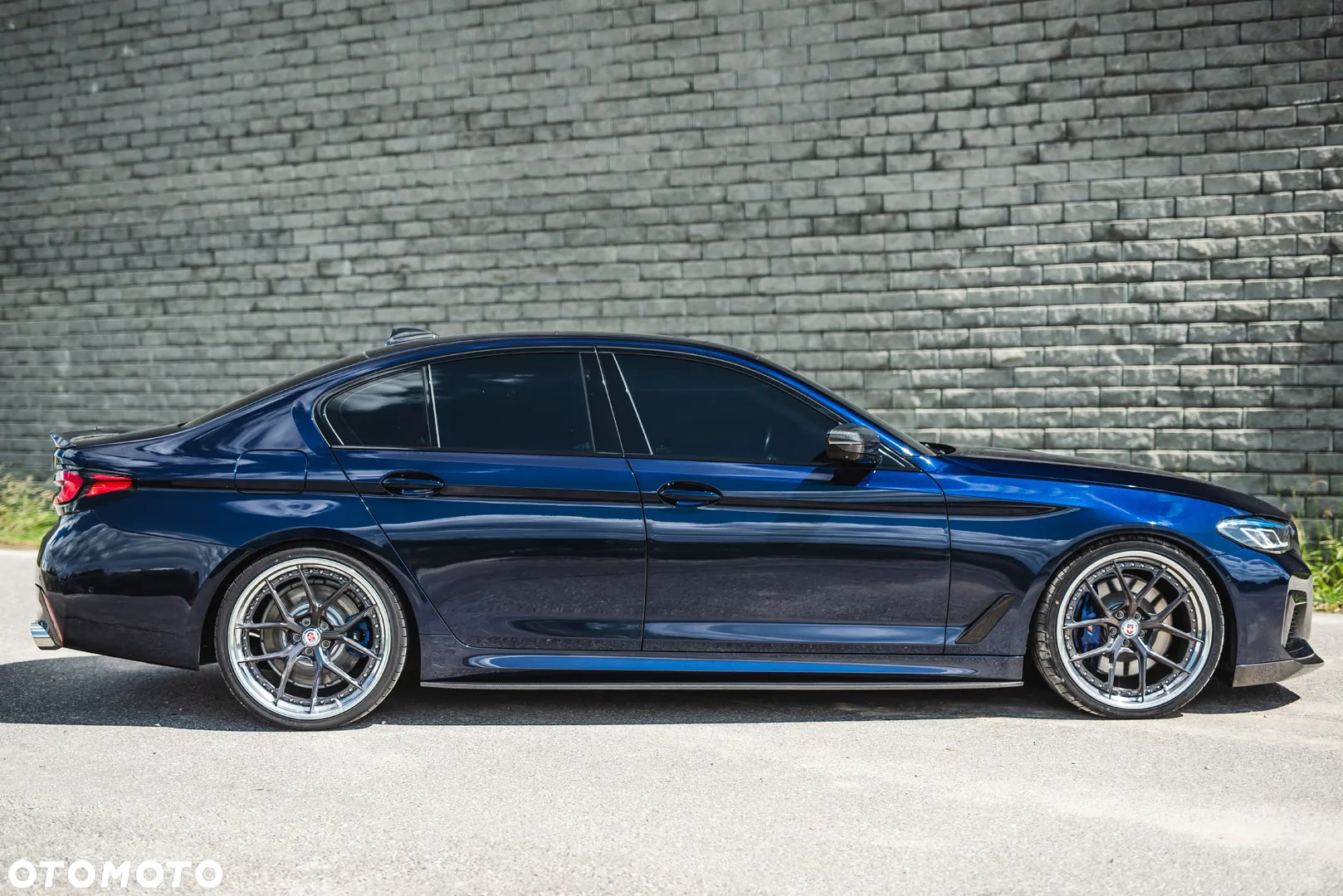 BMW Seria 5 M550i xDrive sport - 8