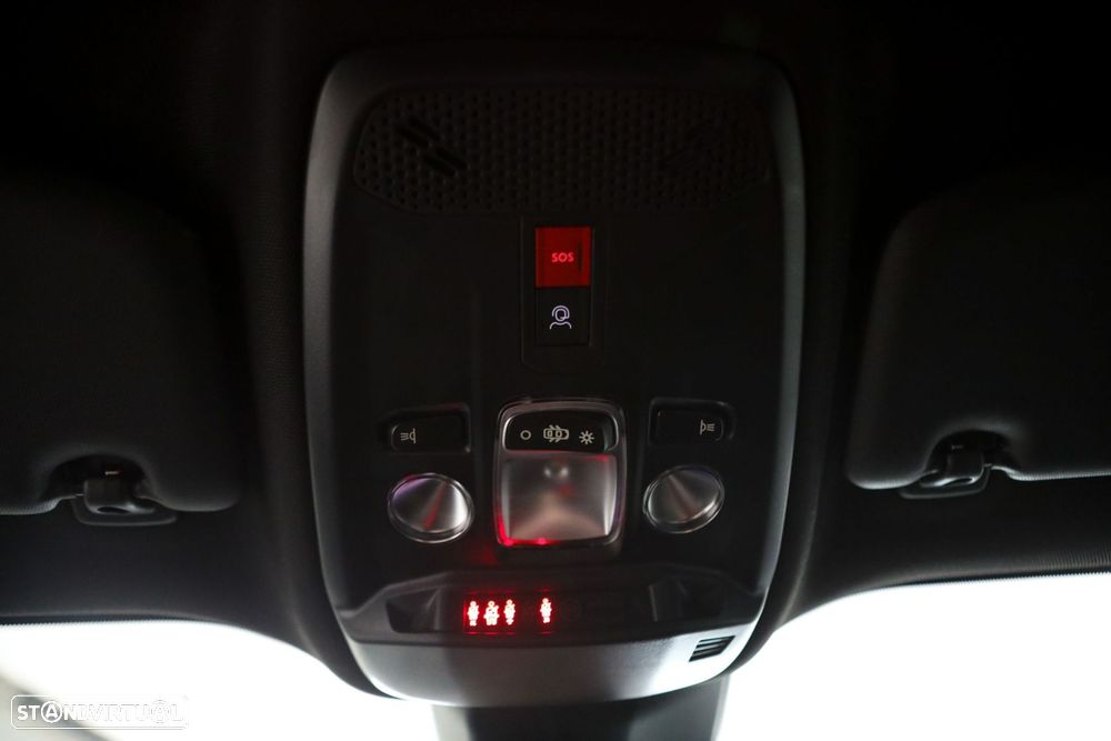 Peugeot 2008 1.2 Hybrid Allure e-DCS6 - 39