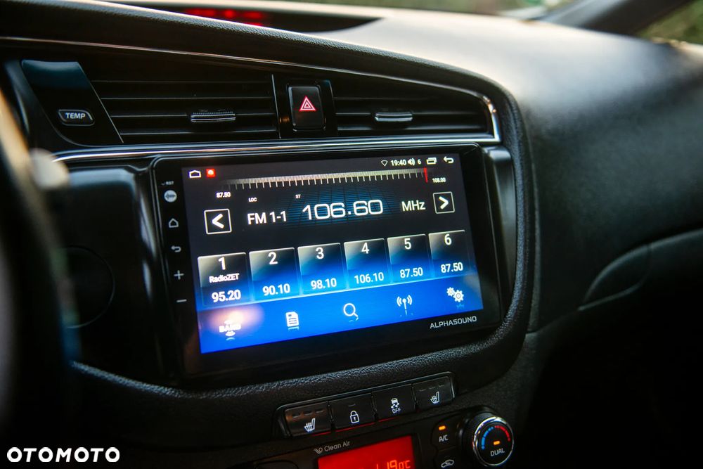 Kia Ceed 1.6 GDI DCT Vision - 21