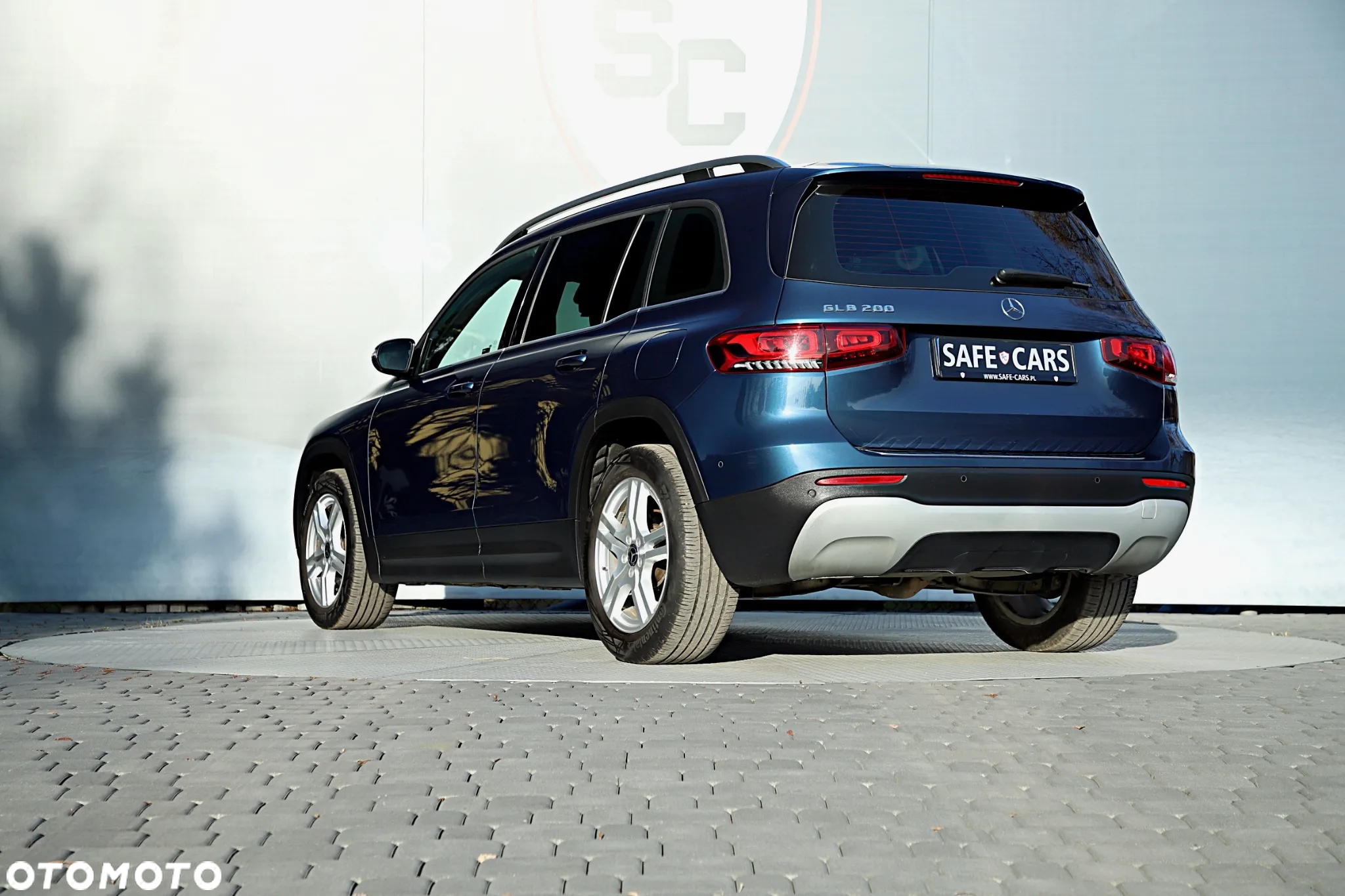Mercedes-Benz GLB 200 7G-DCT - 8