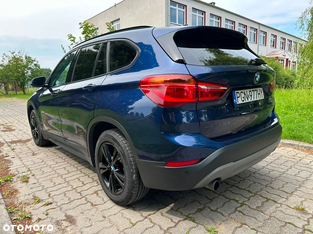 BMW X1 sDrive18i - 6