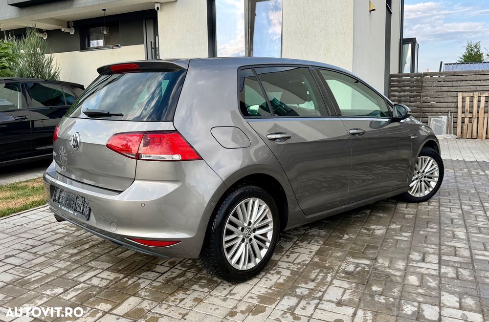 Volkswagen Golf 1.2 TSI BlueMotion Technology DSG Cup - 4
