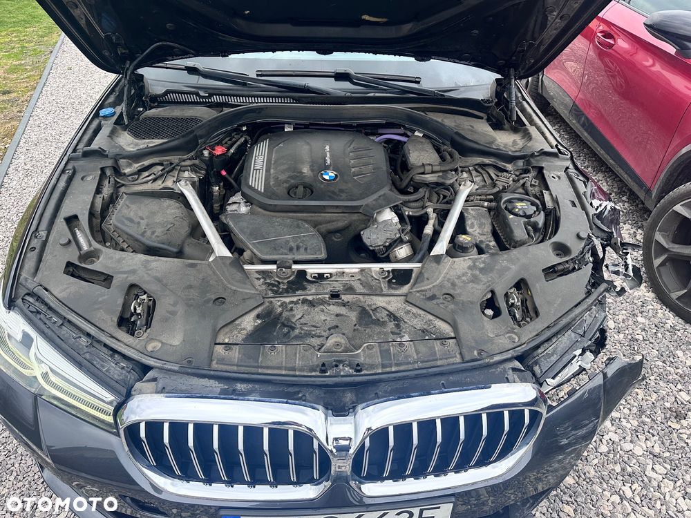 BMW Seria 5 520d xDrive mHEV M Sport sport - 28