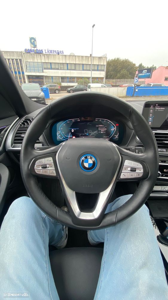 BMW iX3 Inspiring - 34