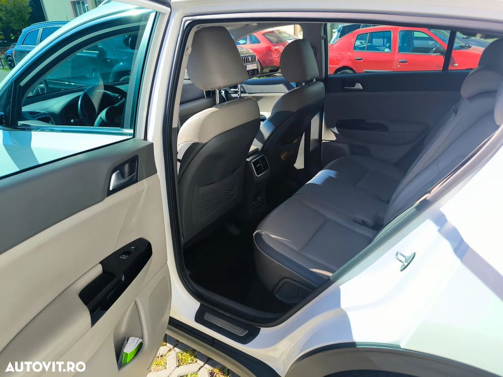 Kia Sportage - 5