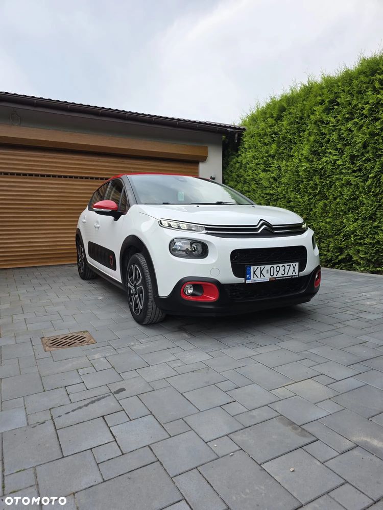 Citroën C3 Pure Tech 110 Stop&Start RED BLOCK
