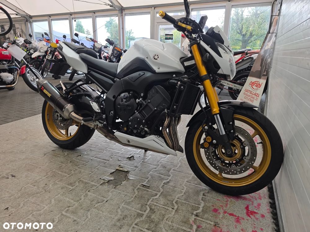 Yamaha FZ - 20