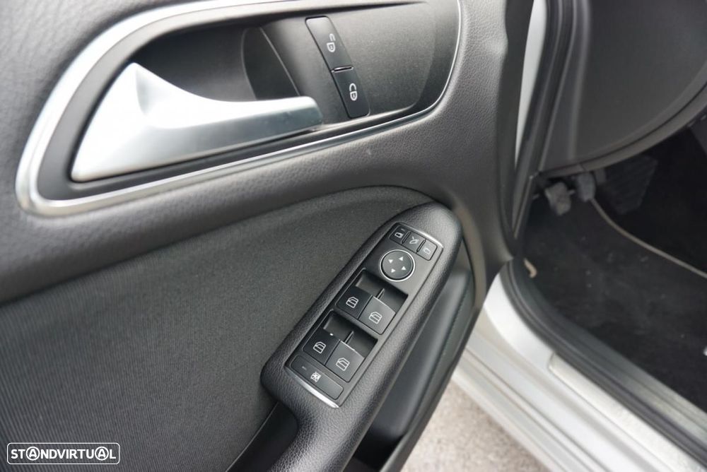 Mercedes-Benz B 180 CDI BlueEFFICIENCY - 14